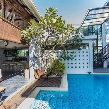 Chiangmai清迈 Cozy Pool Villa 8Rooms Chiang Mai Exterior photo