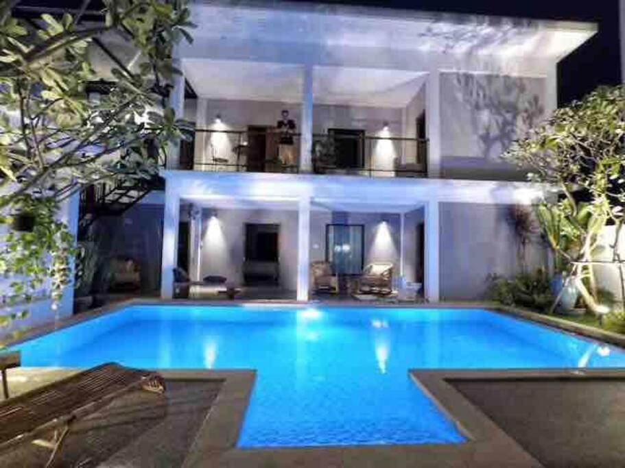 Chiangmai清迈 Cozy Pool Villa 8Rooms Chiang Mai Exterior photo