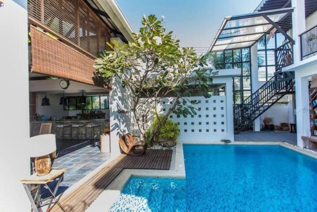 Chiangmai清迈 Cozy Pool Villa 8Rooms Chiang Mai Exterior photo