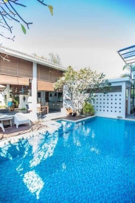 Chiangmai清迈 Cozy Pool Villa 8Rooms Chiang Mai Exterior photo