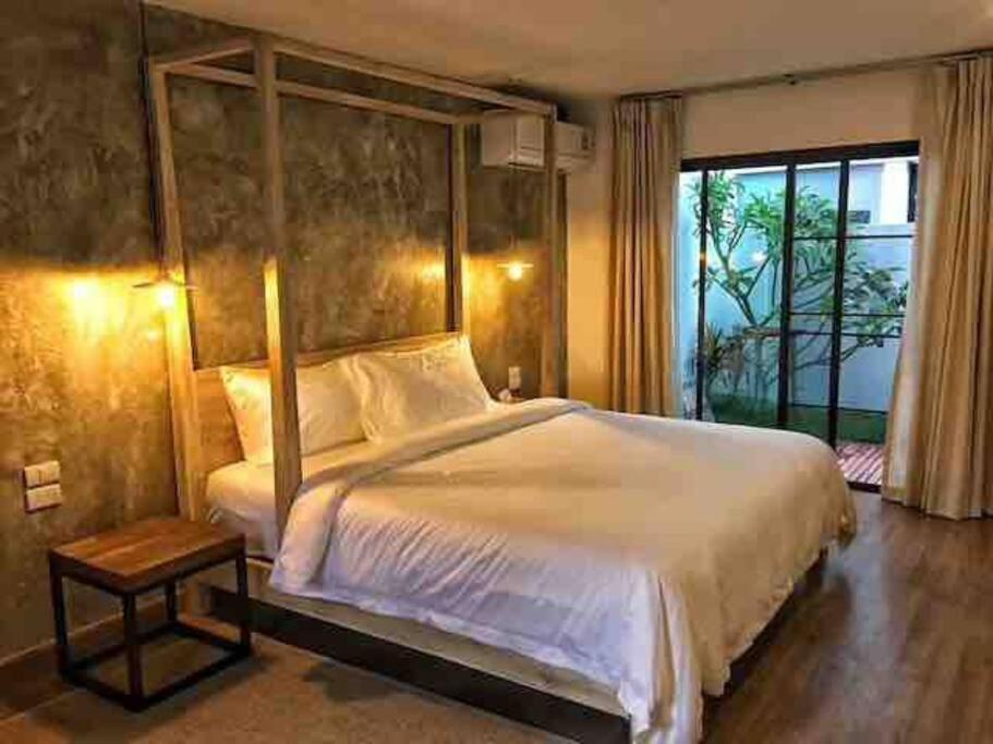 Chiangmai清迈 Cozy Pool Villa 8Rooms Chiang Mai Exterior photo